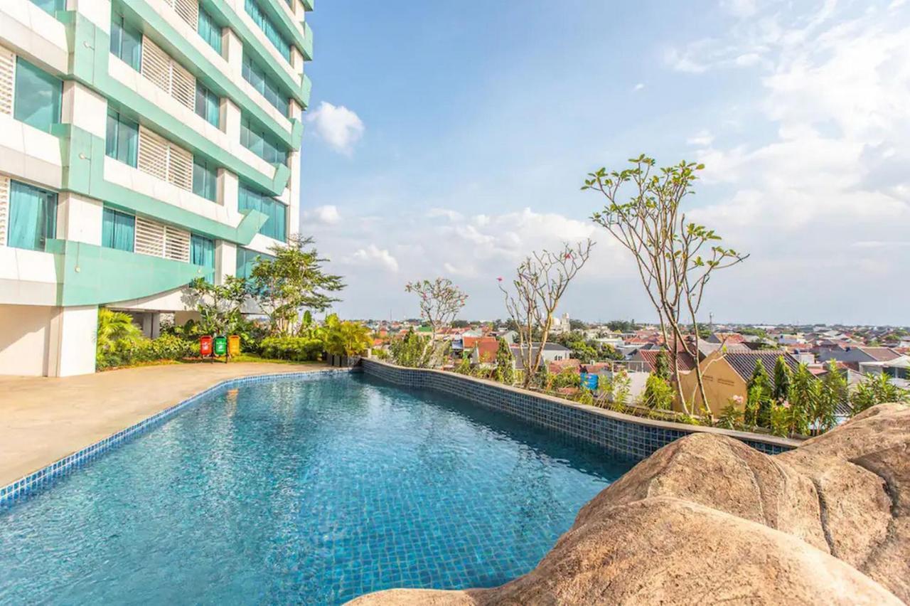 Redliving Apartemen Grand Kamala Lagoon - Pekayon Tower Barclay North Bekasi Ngoại thất bức ảnh
