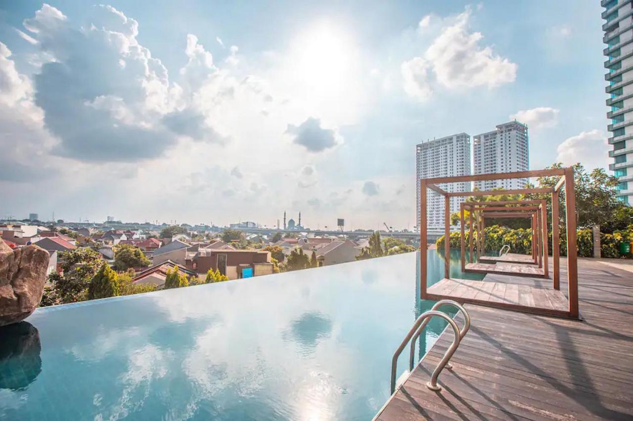 Redliving Apartemen Grand Kamala Lagoon - Pekayon Tower Barclay North Bekasi Ngoại thất bức ảnh